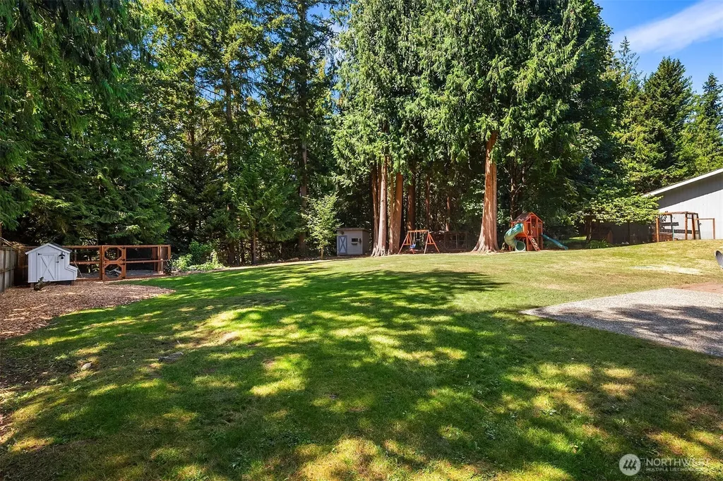 1247 293rd Avenue NE Carnation WA 98014