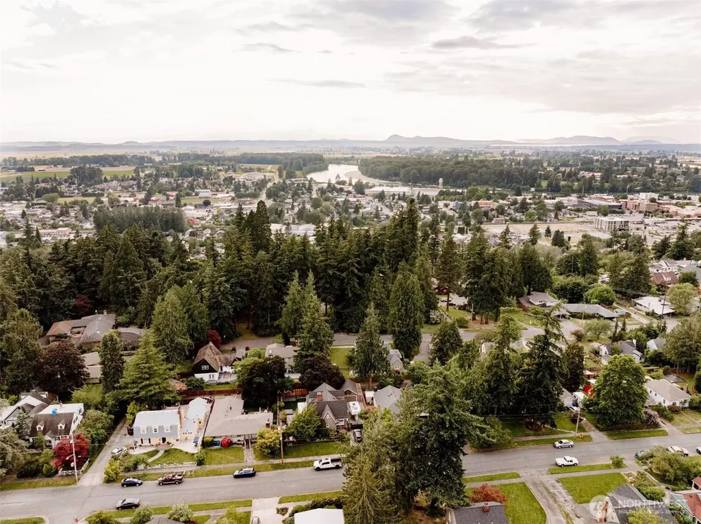 1314 S 12th Street Mount Vernon WA 98274