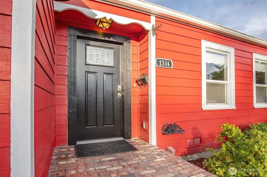 1314 S 12th Street Mount Vernon WA 98274