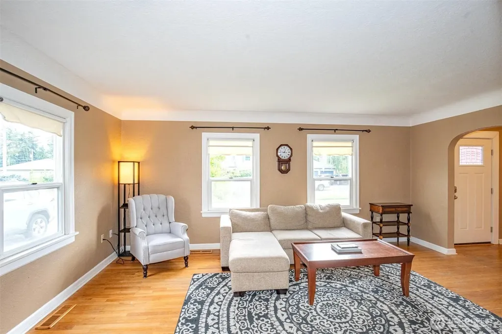 1314 S 12th Street Mount Vernon WA 98274