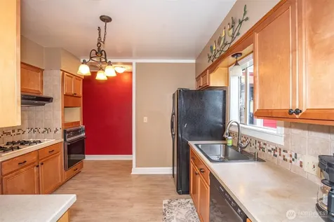1314 S 12th Street Mount Vernon WA 98274