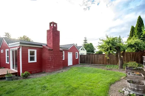 1314 S 12th Street Mount Vernon WA 98274