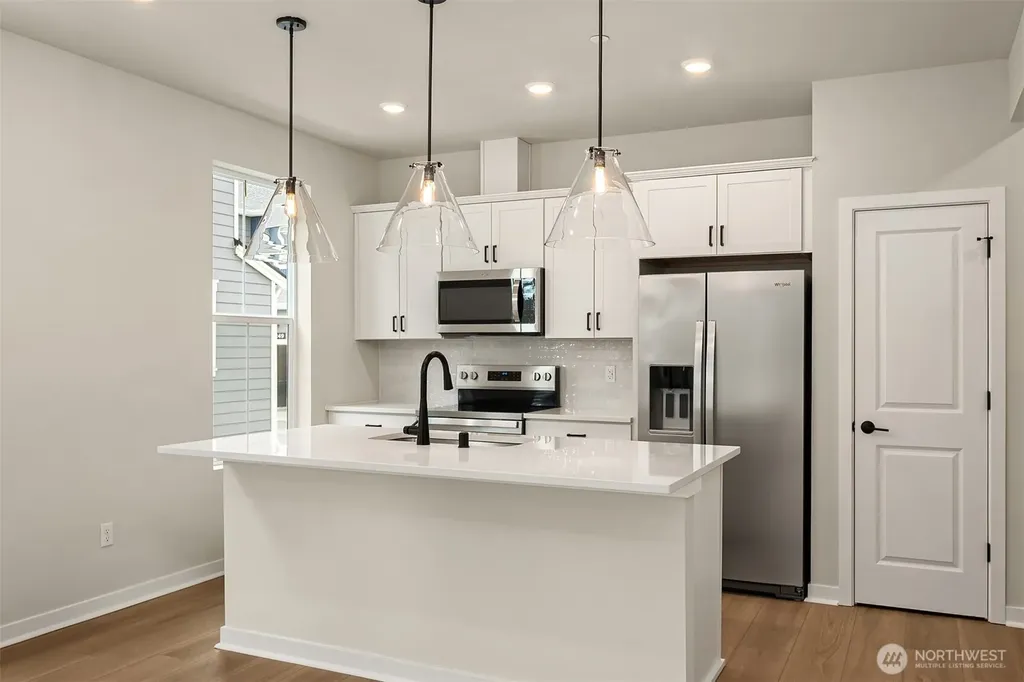 31832 Myrtle #38 Street Carnation WA 98014