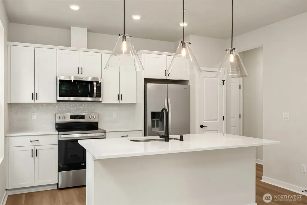 31832 Myrtle #38 Street Carnation WA 98014