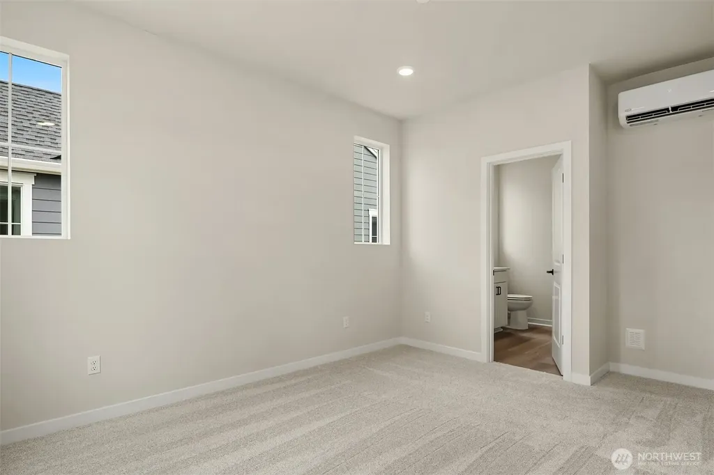 31832 Myrtle #38 Street Carnation WA 98014