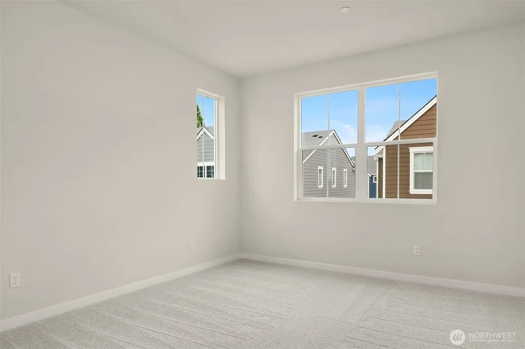 31832 Myrtle #38 Street Carnation WA 98014