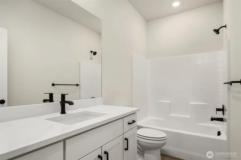 31832 Myrtle #38 Street Carnation WA 98014