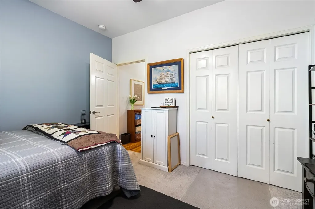 959 Aaron Drive Lynden WA 98264
