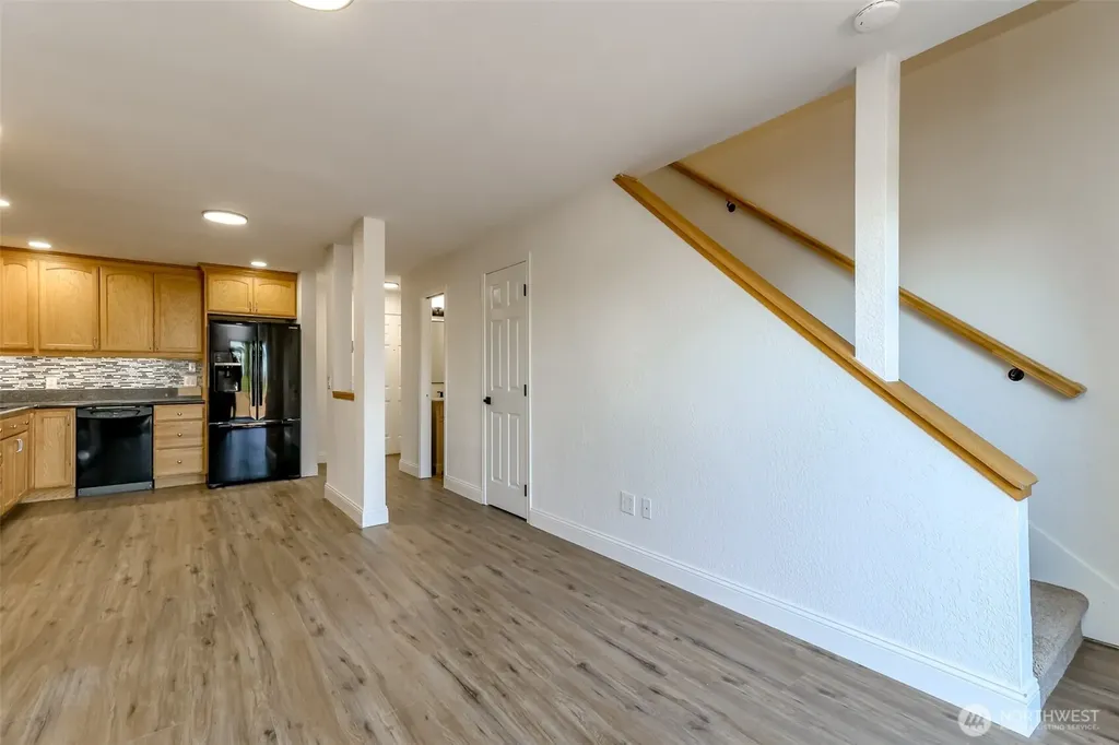 25014 Lake Fenwick Road Kent WA 98032