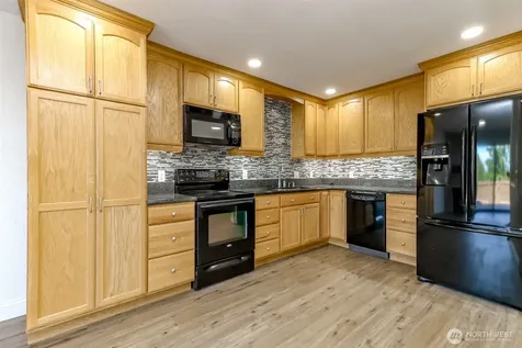 25014 Lake Fenwick Road Kent WA 98032