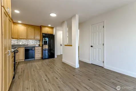 25014 Lake Fenwick Road Kent WA 98032