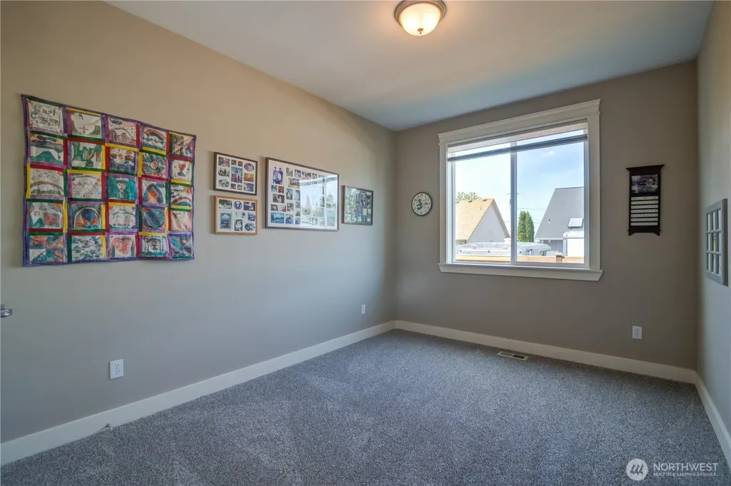2311 Alder Street Milton WA 98354