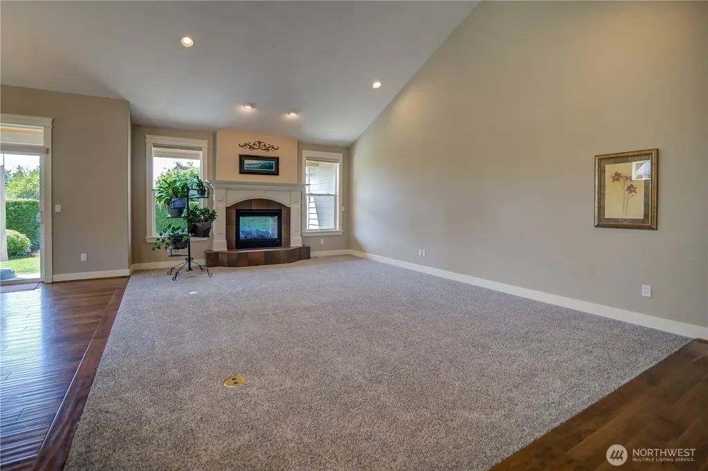 2311 Alder Street Milton WA 98354
