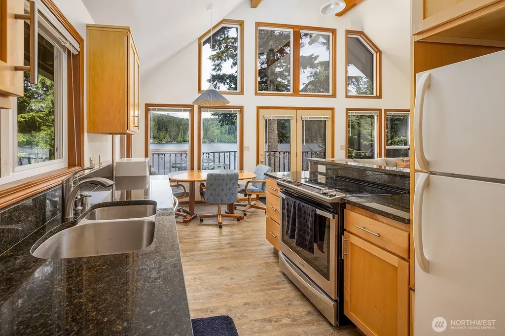 34467 South Shore Drive Mount Vernon WA 98274
