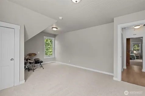 33724 SE Hudson Road Ravensdale WA 98051