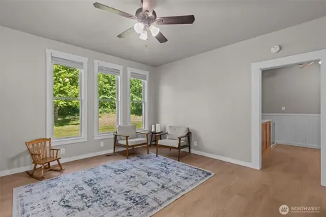 33724 SE Hudson Road Ravensdale WA 98051
