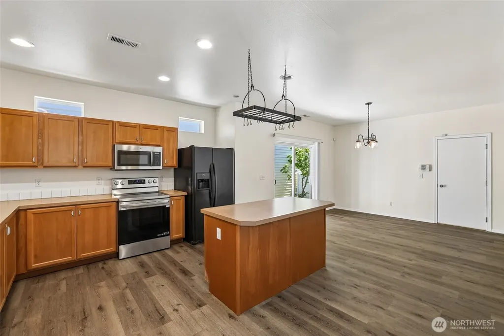 7625 Rushmore Way NE Lacey WA 98516