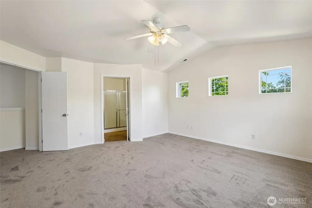 7625 Rushmore Way NE Lacey WA 98516