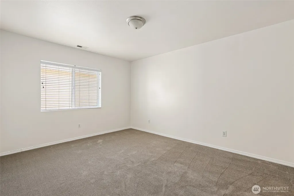 7625 Rushmore Way NE Lacey WA 98516