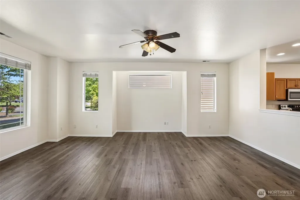 7625 Rushmore Way NE Lacey WA 98516