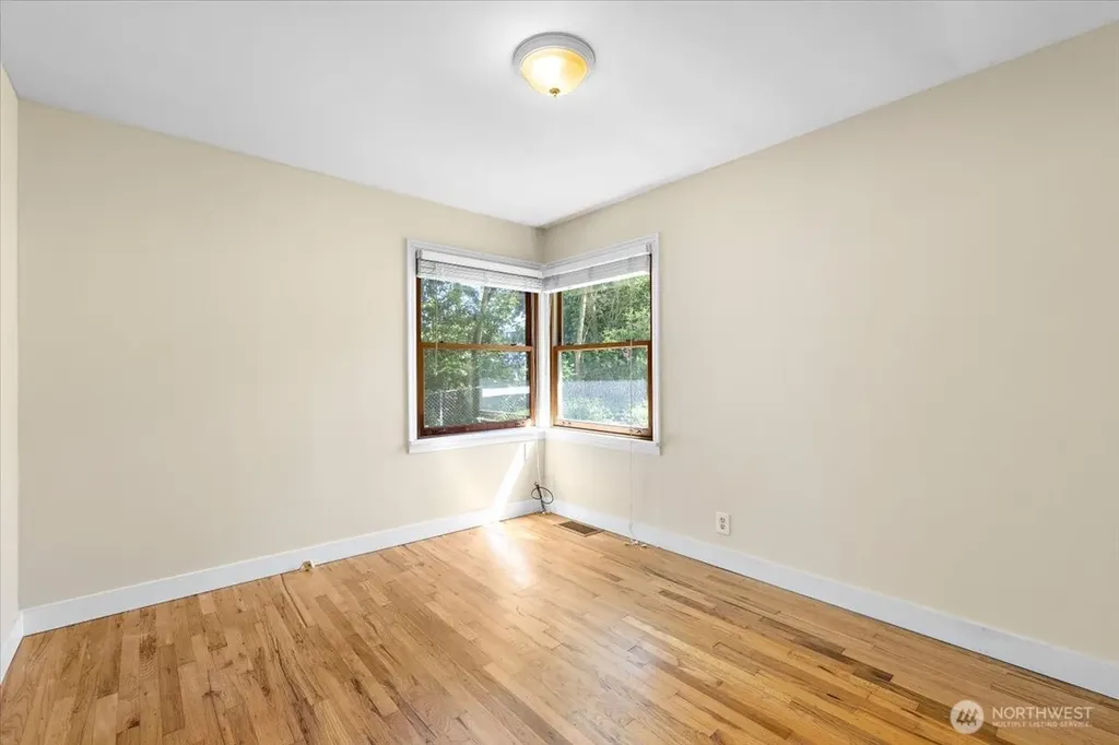 3817 Shelby Road Lynnwood WA 98087