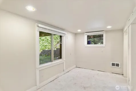 3817 Shelby Road Lynnwood WA 98087