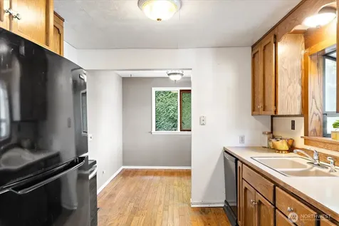 3817 Shelby Road Lynnwood WA 98087