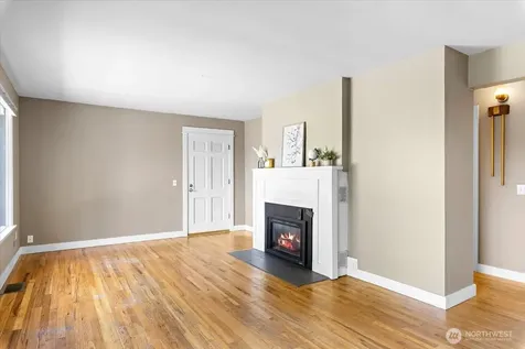 3817 Shelby Road Lynnwood WA 98087
