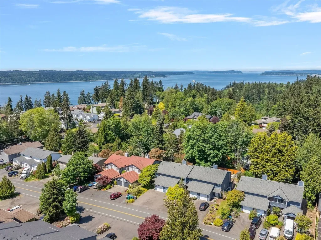 5123 SW 81st Street Mukilteo WA 98275