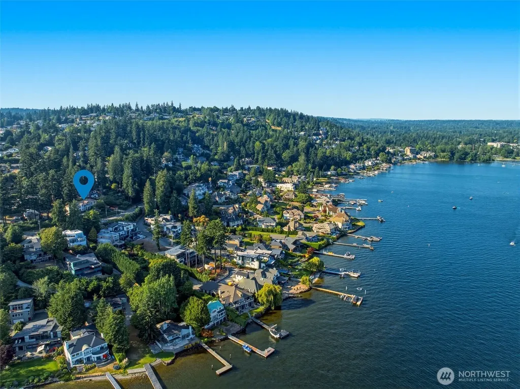 8338 NE Juanita Drive Kirkland WA 98034