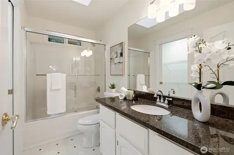 8338 NE Juanita Drive Kirkland WA 98034