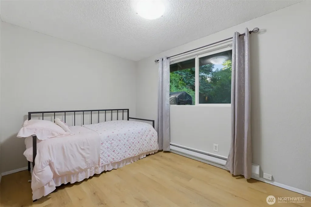 3402 72nd Avenue NW Gig Harbor WA 98335