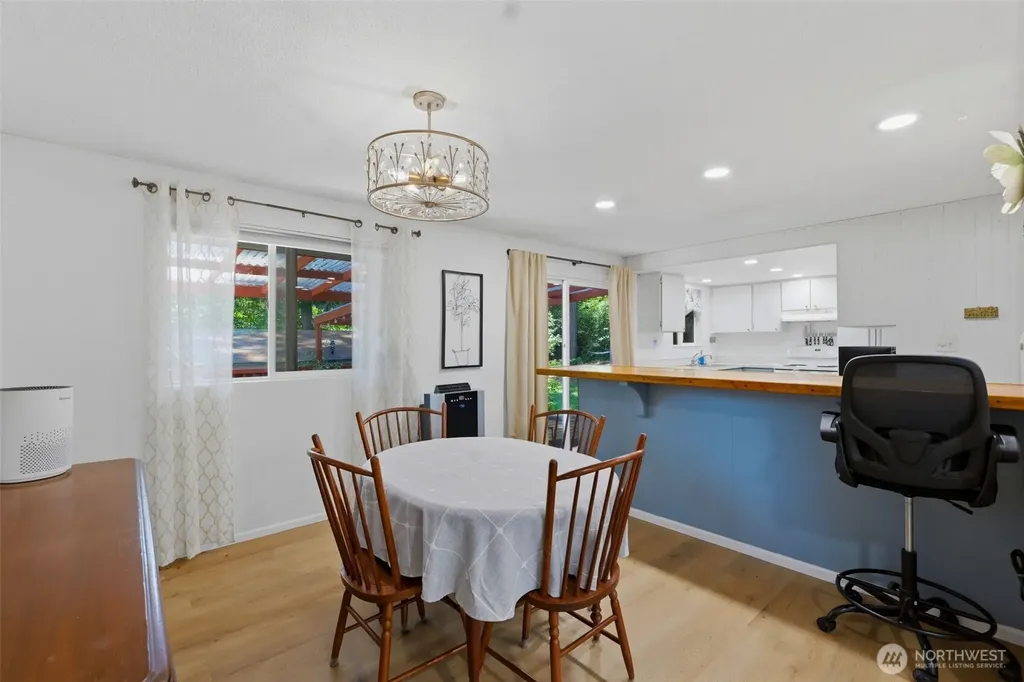 3402 72nd Avenue NW Gig Harbor WA 98335