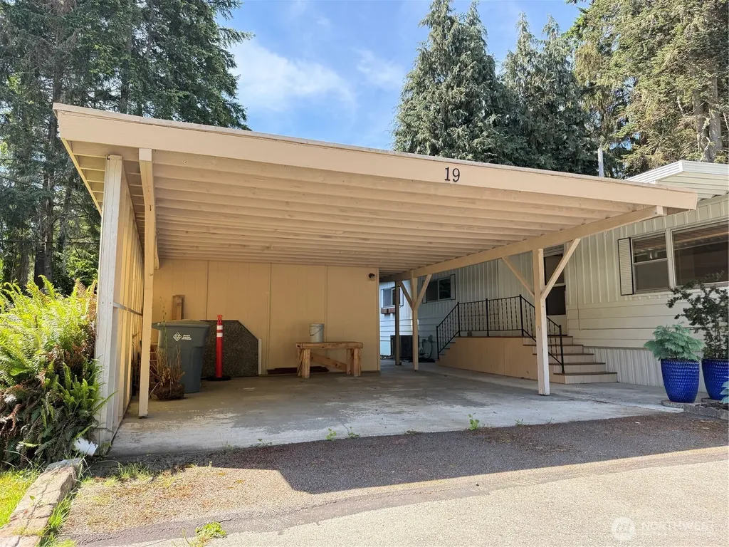 10414 Peacock Hill Avenue Gig Harbor WA 98322