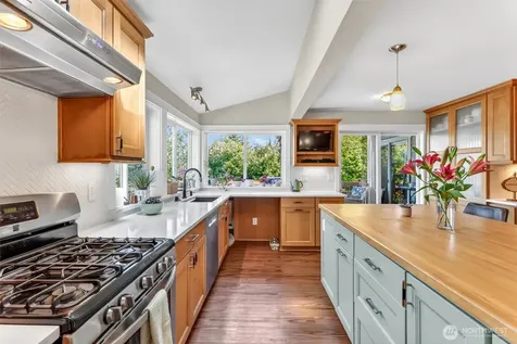 1928 NW 97th Street Seattle WA 98117