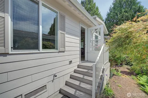 23825 15th Avenue SE Bothell WA 98021