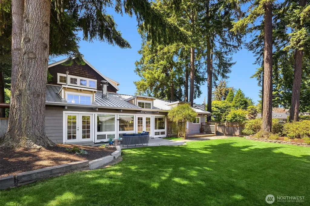 11059 SE 31st Street Bellevue WA 98004