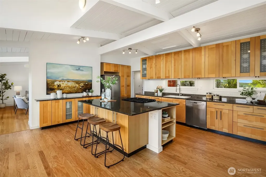 11059 SE 31st Street Bellevue WA 98004
