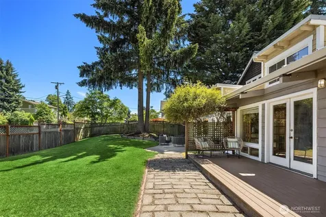 11059 SE 31st Street Bellevue WA 98004