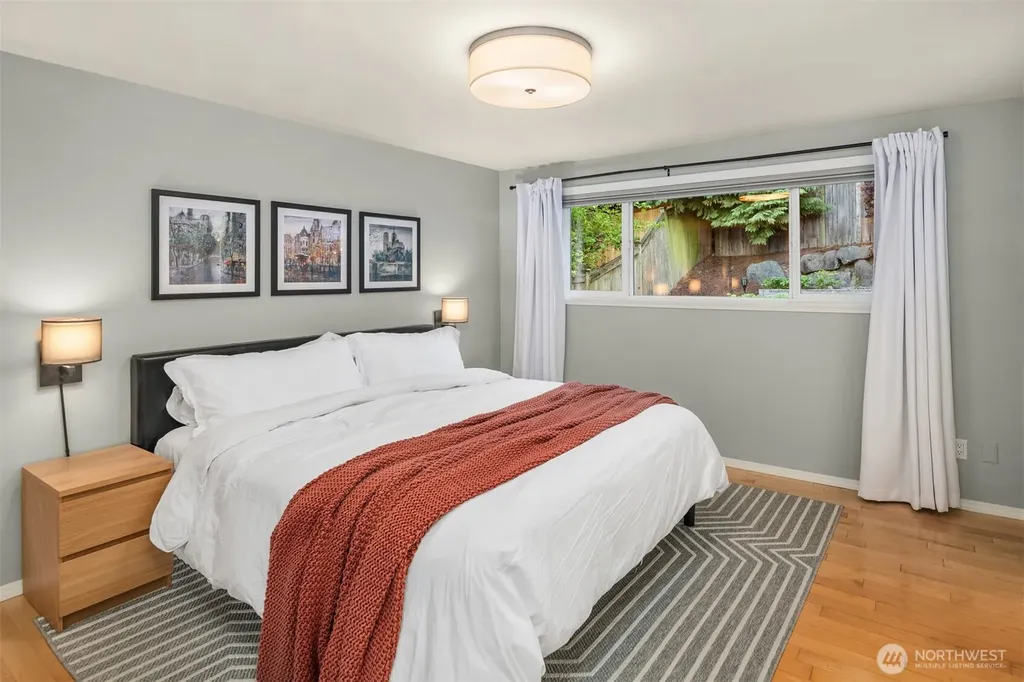 1517 3rd Place Kirkland WA 98033