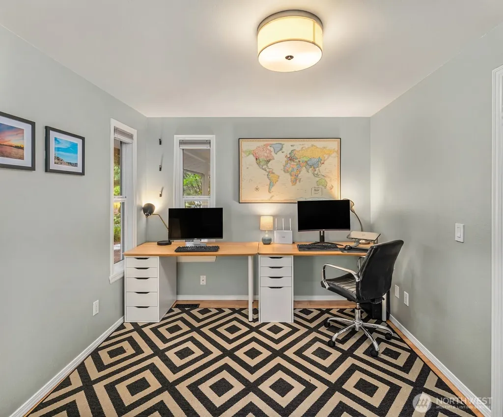 1517 3rd Place Kirkland WA 98033