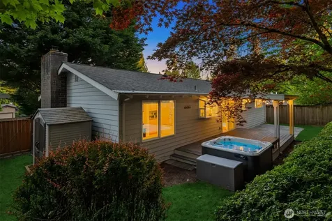 1517 3rd Place Kirkland WA 98033