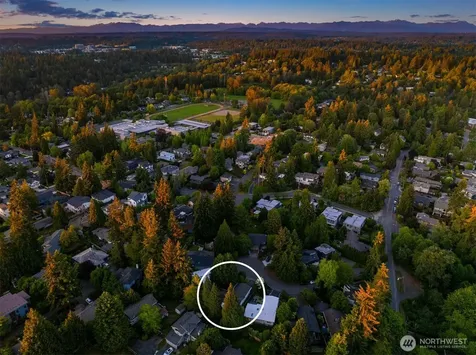 1517 3rd Place Kirkland WA 98033