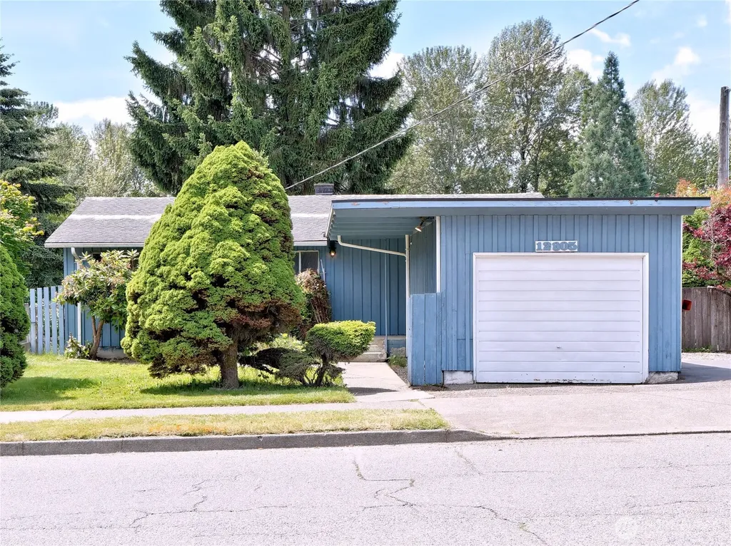 12805 64th Avenue S Seattle WA 98178
