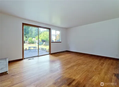 12805 64th Avenue S Seattle WA 98178