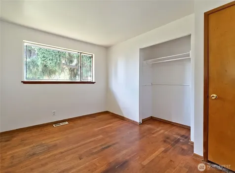 12805 64th Avenue S Seattle WA 98178