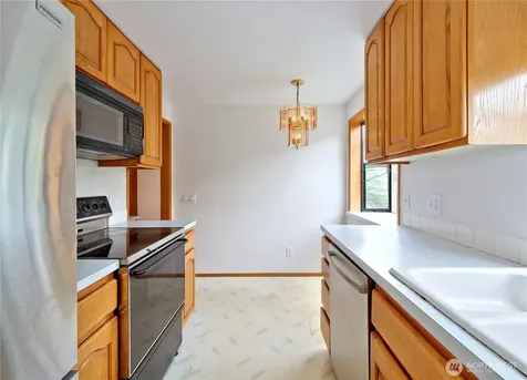 12805 64th Avenue S Seattle WA 98178