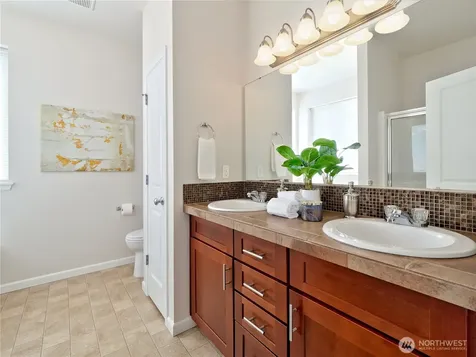 1808 Pierce Avenue NE Renton WA 98056