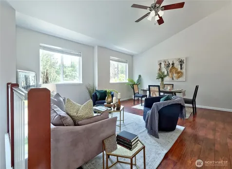 1808 Pierce Avenue NE Renton WA 98056