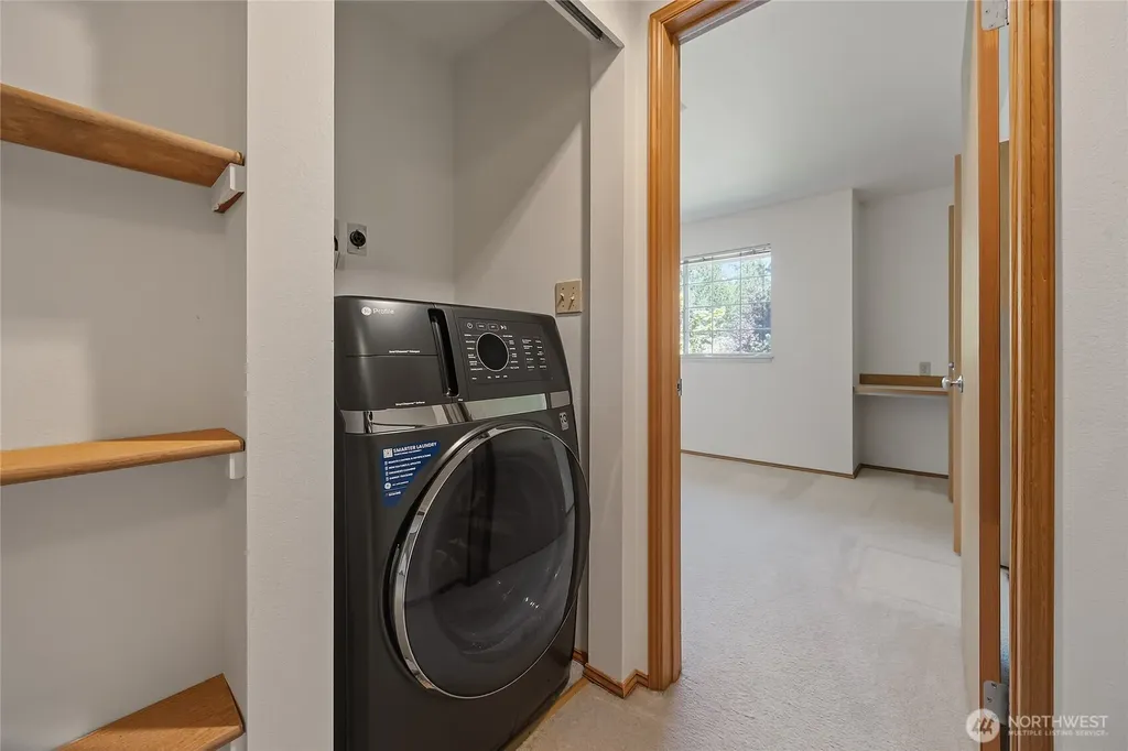 19620 80th Avenue W Edmonds WA 98026